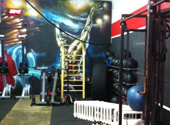 Crank Crossfit - Miami, FL