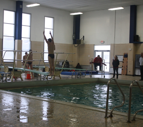 Eisenhower Aquatic Center - Springfield, IL