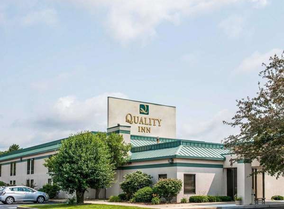 Quality Inn - Rochester, IN