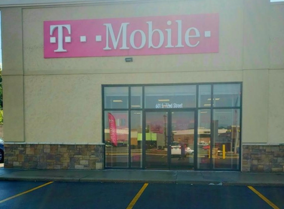 T-Mobile - Omaha, NE