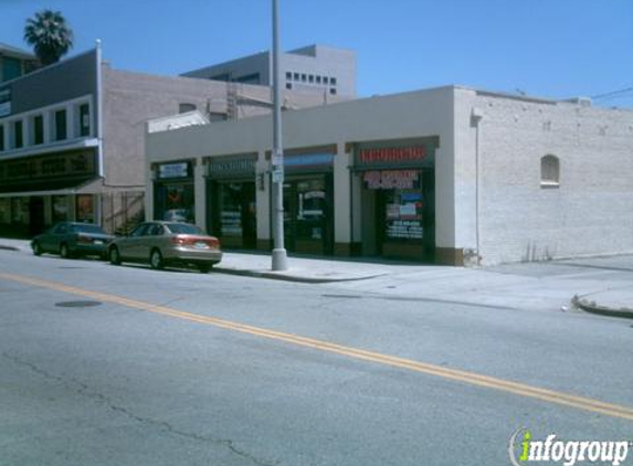 Barber - Van Nuys, CA