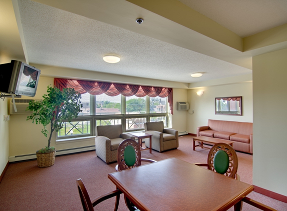 Senior Suites-Auburn Gresham - Chicago, IL