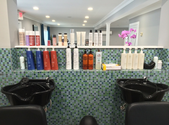 Primp Salon & Spa - Massapequa, NY