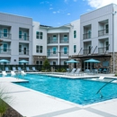 The Oaks at Riverbend - Apartments