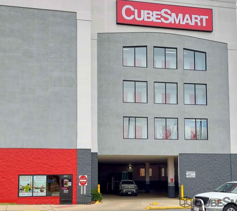 CubeSmart Self Storage - Maywood, IL