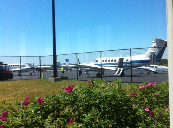 Plane View - Vineyard Haven, MA