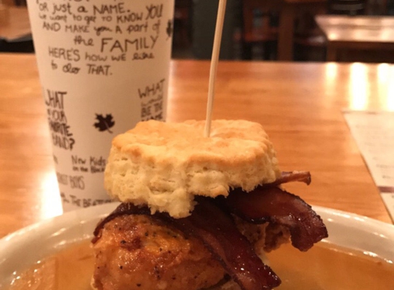 Maple Street Biscuit Company - Chattanooga, TN