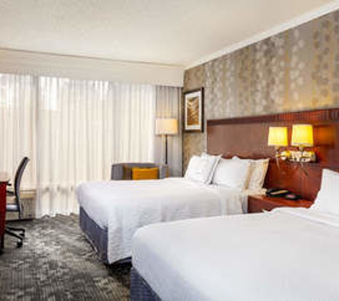 Courtyard by Marriott - Fairfield, CA