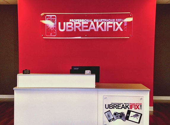 uBreakiFix - Appleton, WI