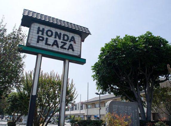 Honda Plaza Dental Clinic - Los Angeles, CA