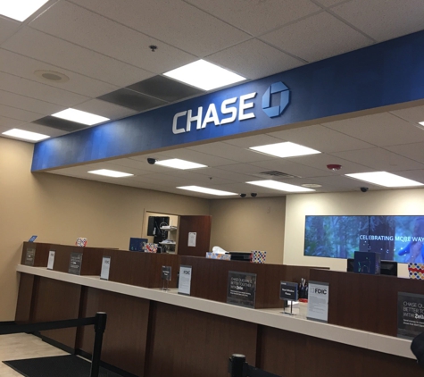 Chase Bank - Elmhurst, IL