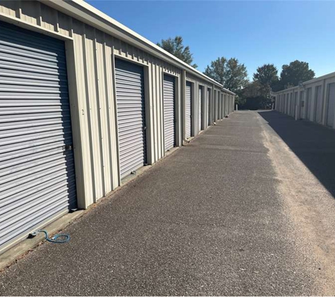 Extra Space Storage - Gulf Breeze, FL