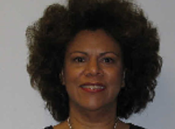 Dr. Olivia Smith-Blackwell, MD - North Tonawanda, NY