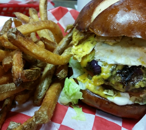 Just Burgers - Spring, TX. Midnight burger with egg