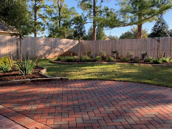 Laird Landscaping - Houston, TX