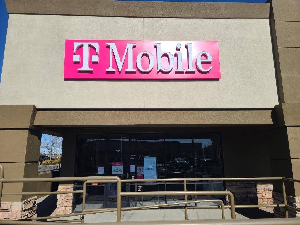 T-Mobile 3140 N Glassford Hill Rd Ste 101, Prescott Valley, AZ 86314