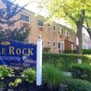 Eagle Rock Apartments at Carle Place - Apartments