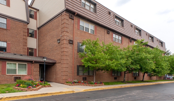 Miamisburg Manor Apartments - Miamisburg, OH