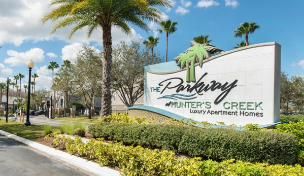 The Parkway at Hunter's Creek Apartments - Orlando, FL