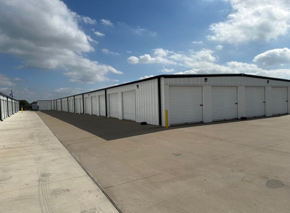 Extra Space Storage - Alvarado, TX