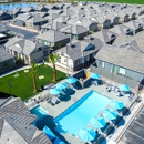 Villas on Olive - Apartments