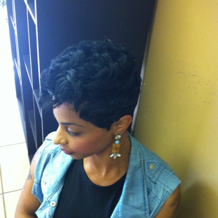 Sol' Divas Hair Studio Presents Matesha Natalia - Jacksonville, FL