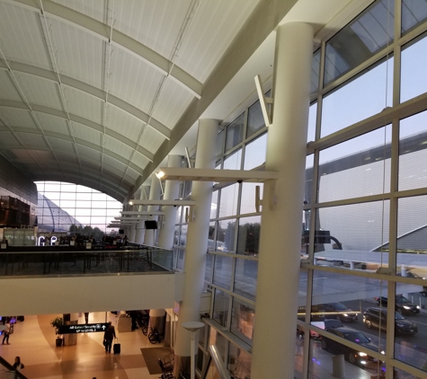 SJC - Norman Y. Mineta San Jose International Airport - San Jose, CA