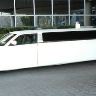 Tropical Limousine Service - Copiague, NY