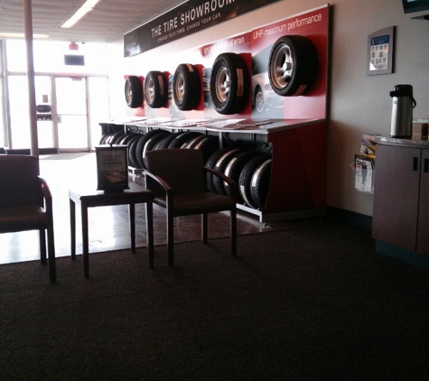 Firestone Complete Auto Care - Livonia, MI