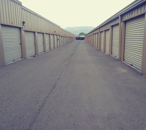 Cabezon Storage - Rio Rancho, NM