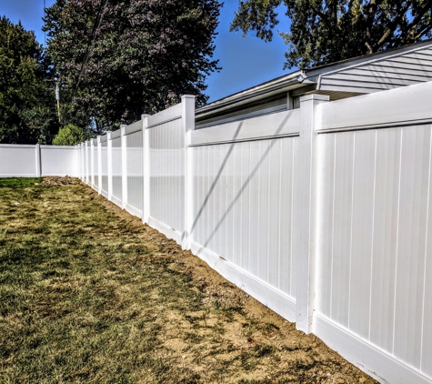 Paramount Fence - Farmington Hills, MI