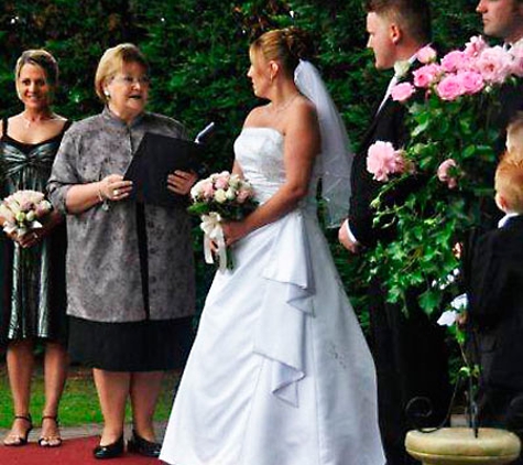 Sylvia Gilbert - Civil Marriage Celebrant - Greensborough, VIC