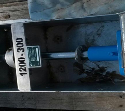 Pine Rise Pumps - Jerilderie, NSW. Pine Rise pumps