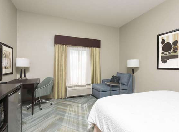 Hampton Inn Detroit/Roseville - Clinton Township, MI