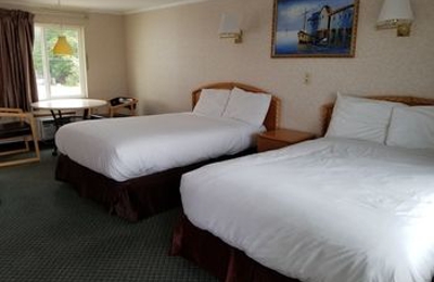 Americas Best Value Inn Suites Hyannis Cape Cod Barnstable Ma Booking Deals Photos Reviews