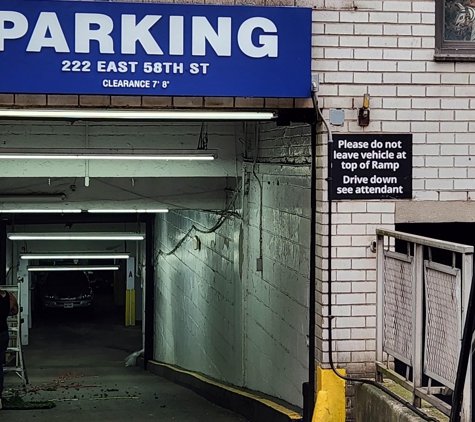 Centerpark East 58th Street Parking Garage - New York, NY