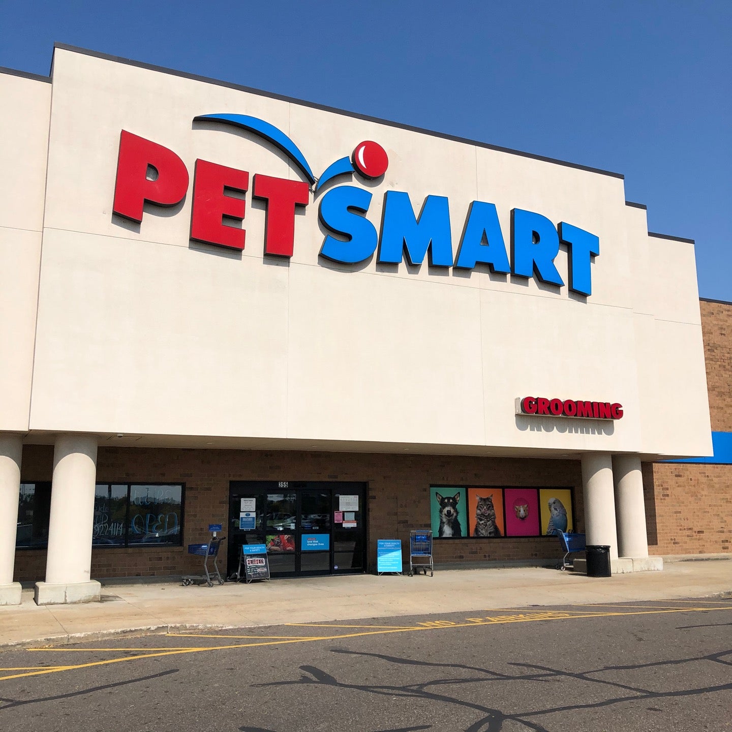 Petsmart to outlet my location