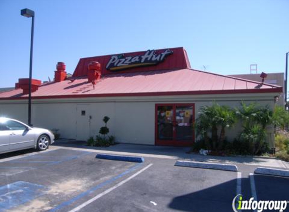 Pizza Hut - West Hills, CA