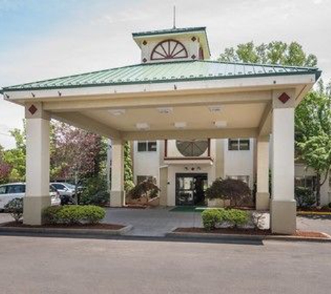 Quality Inn & Suites - Lexington, MA