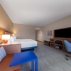 Hampton Inn Kansas City Southeast gallery