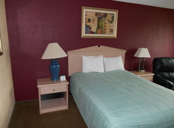 Guesthouse Inn & Suites - Springfield, OR