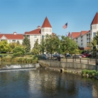 Rivers Edge Apartment
