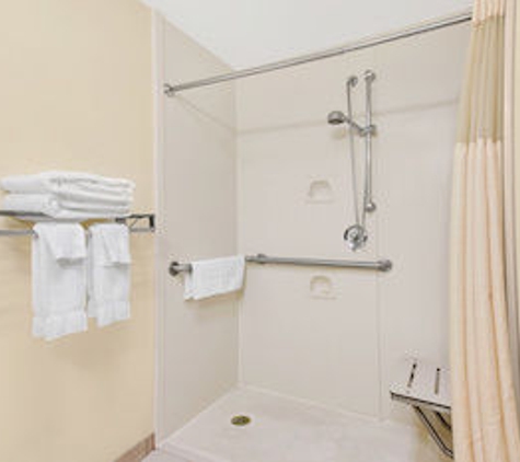 Days Inn by Wyndham Columbus Airport - Columbus, OH