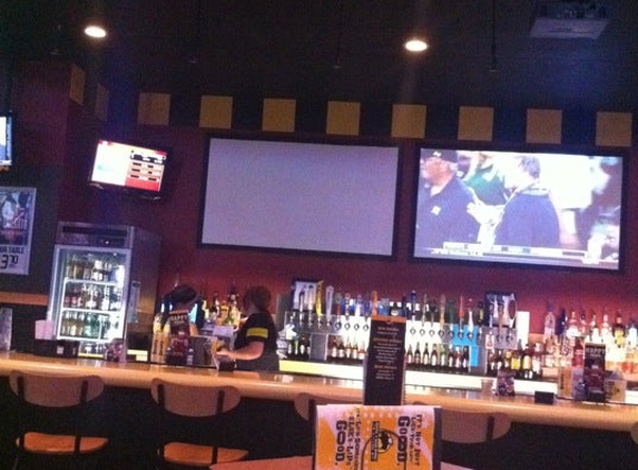 Buffalo Wild Wings - Elk River, MN