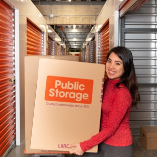 Public Storage - Fair Lawn, NJ