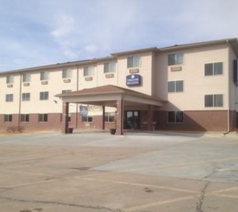 Cobblestone Hotel and Suites - Fairbury, NE