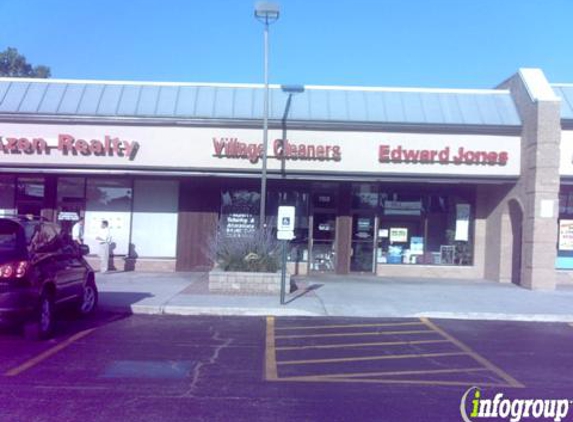 Village Cleaners - Buffalo Grove, IL