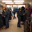 The Lake's End - Clothing Stores