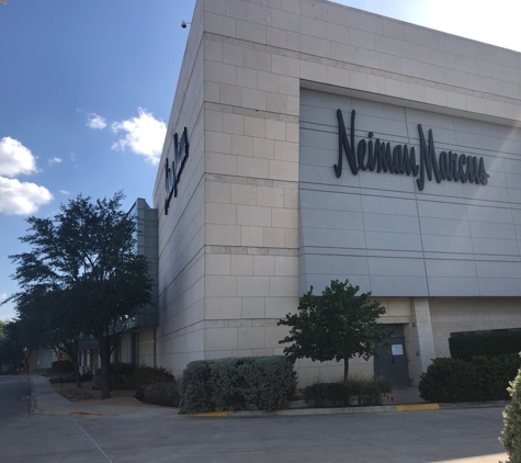 Neiman Marcus - San Antonio, TX