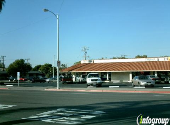 Mesa Verde Liquor - Costa Mesa, CA